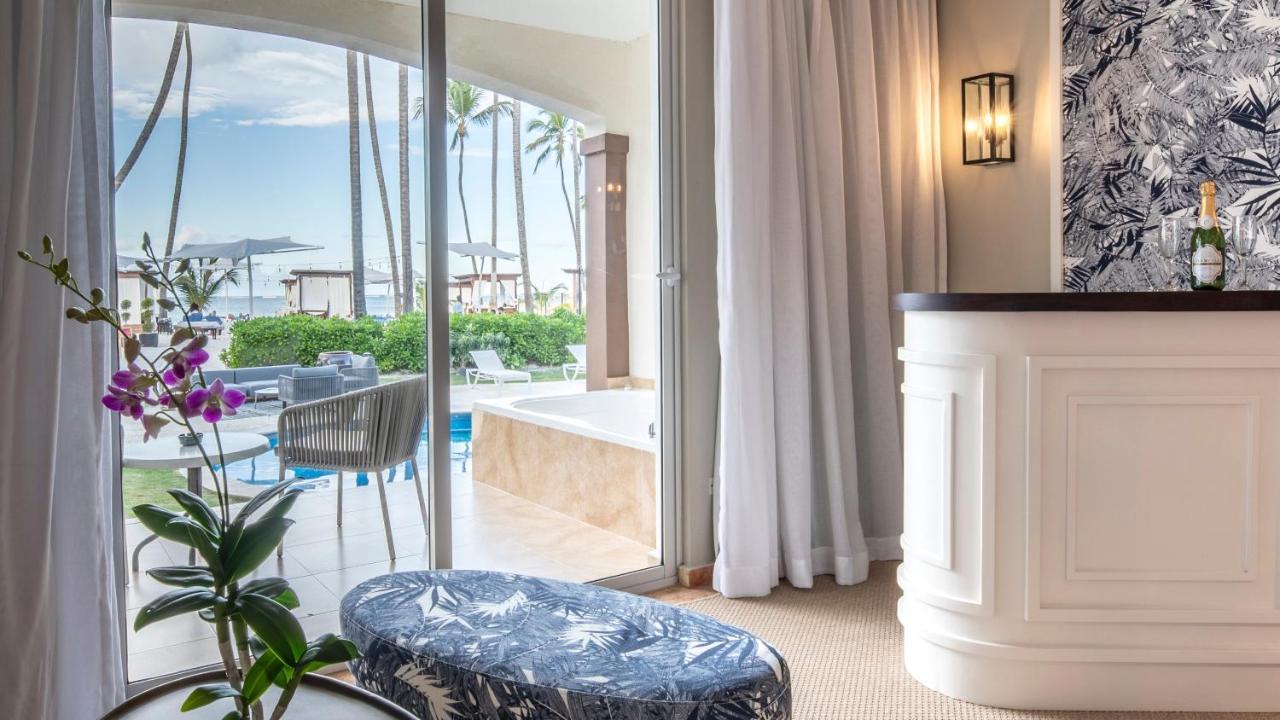 Be Live Collection Punta Cana Adults Only ภายนอก รูปภาพ A guest room at the Four Seasons Resort